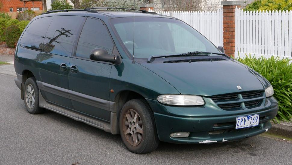 Chrysler Grand Voyager III