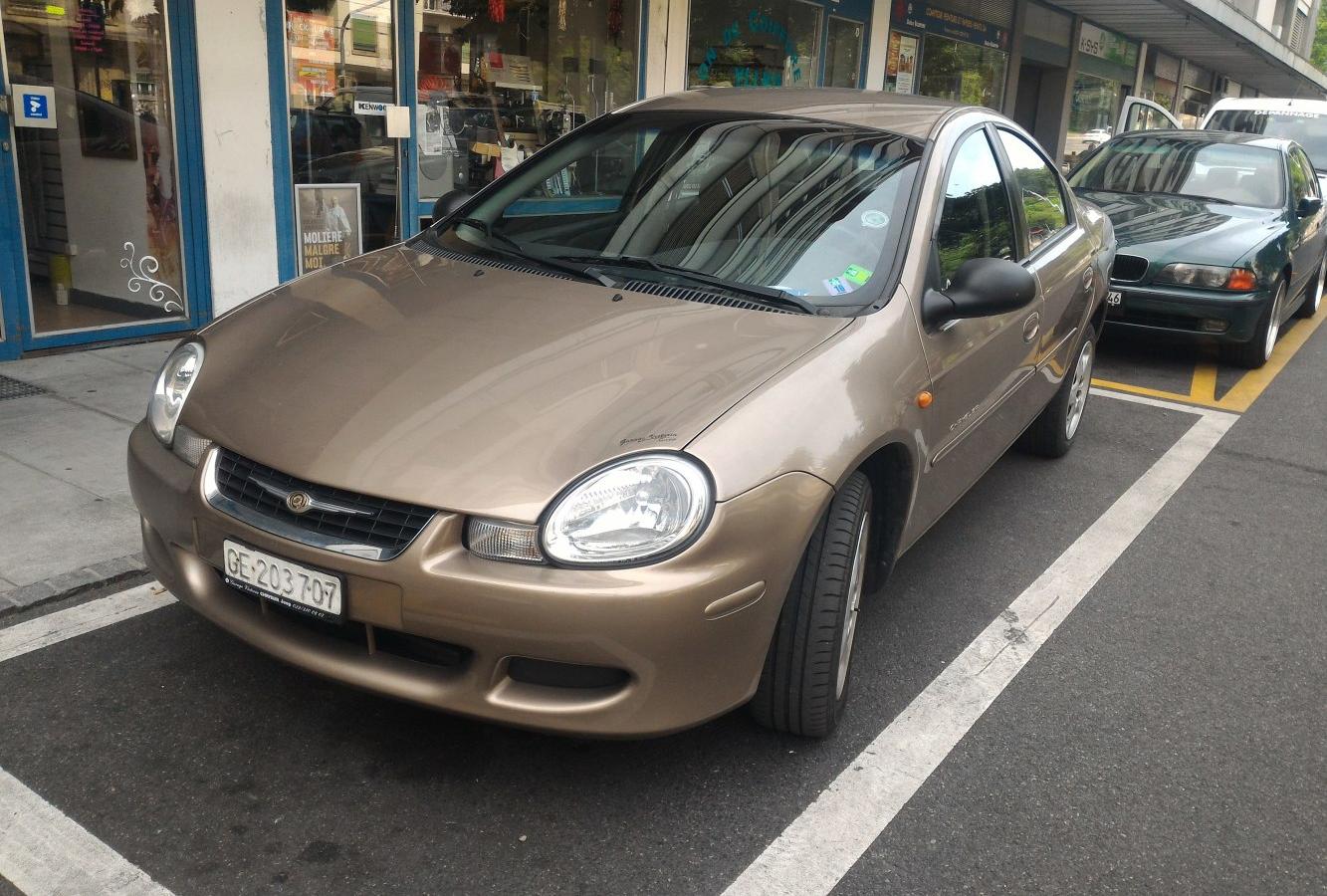 Chrysler Neon II