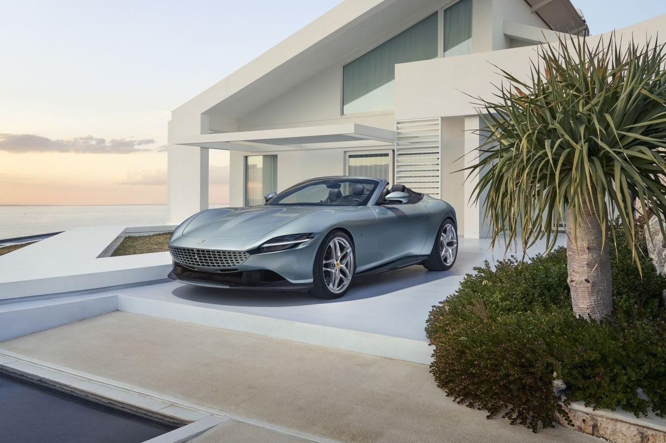 Ferrari Roma Spider