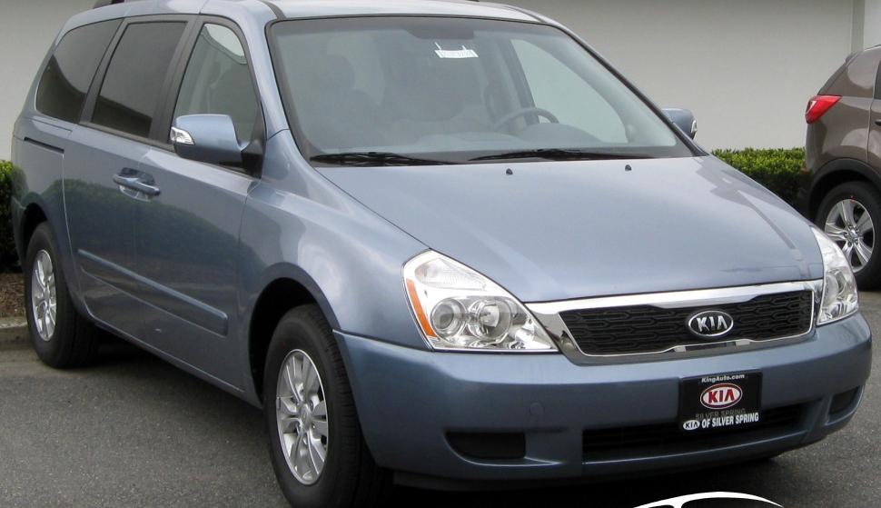 Kia Carnival II (VQ, facelift 2010)