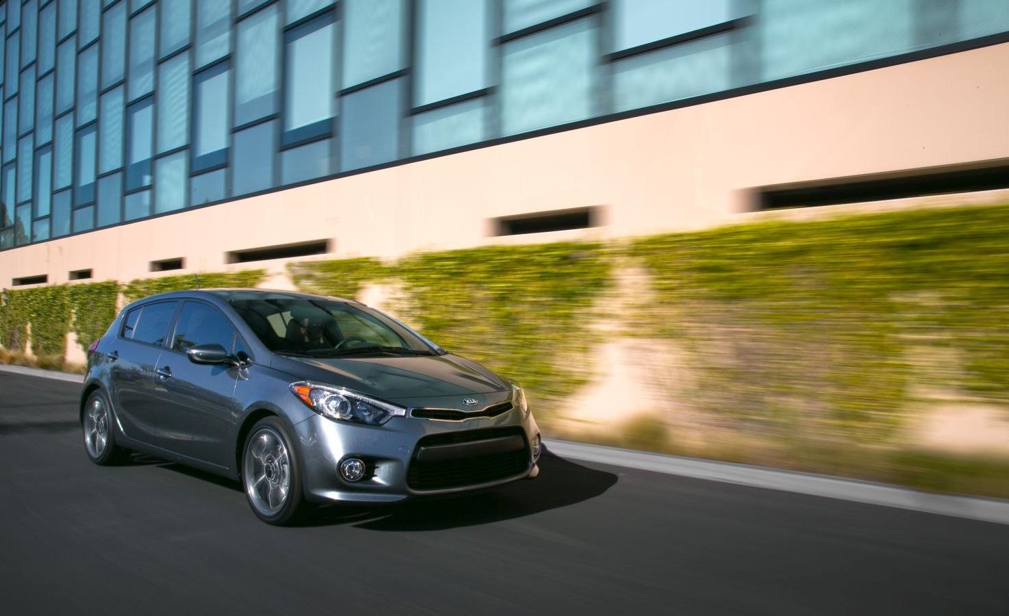 Kia Forte5 II (YD)