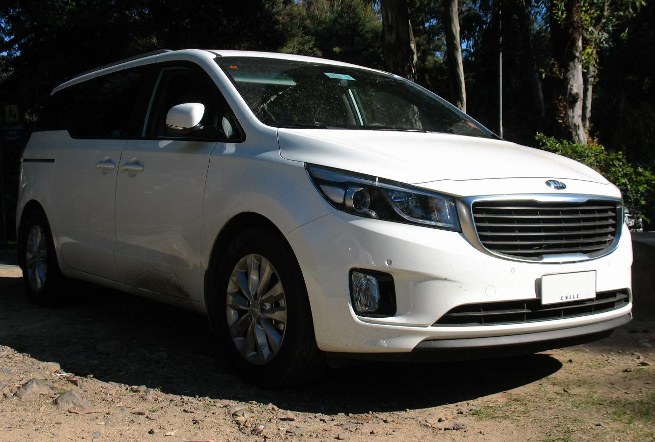 Kia Grand Carnival III