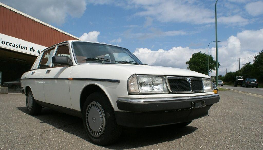 Lancia Trevi (828)