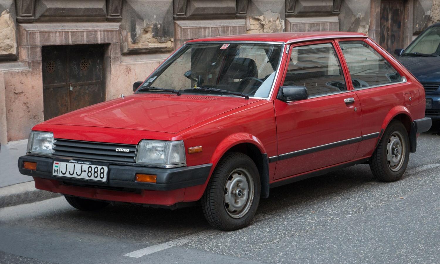 Mazda 323 II Hatchback (BD)