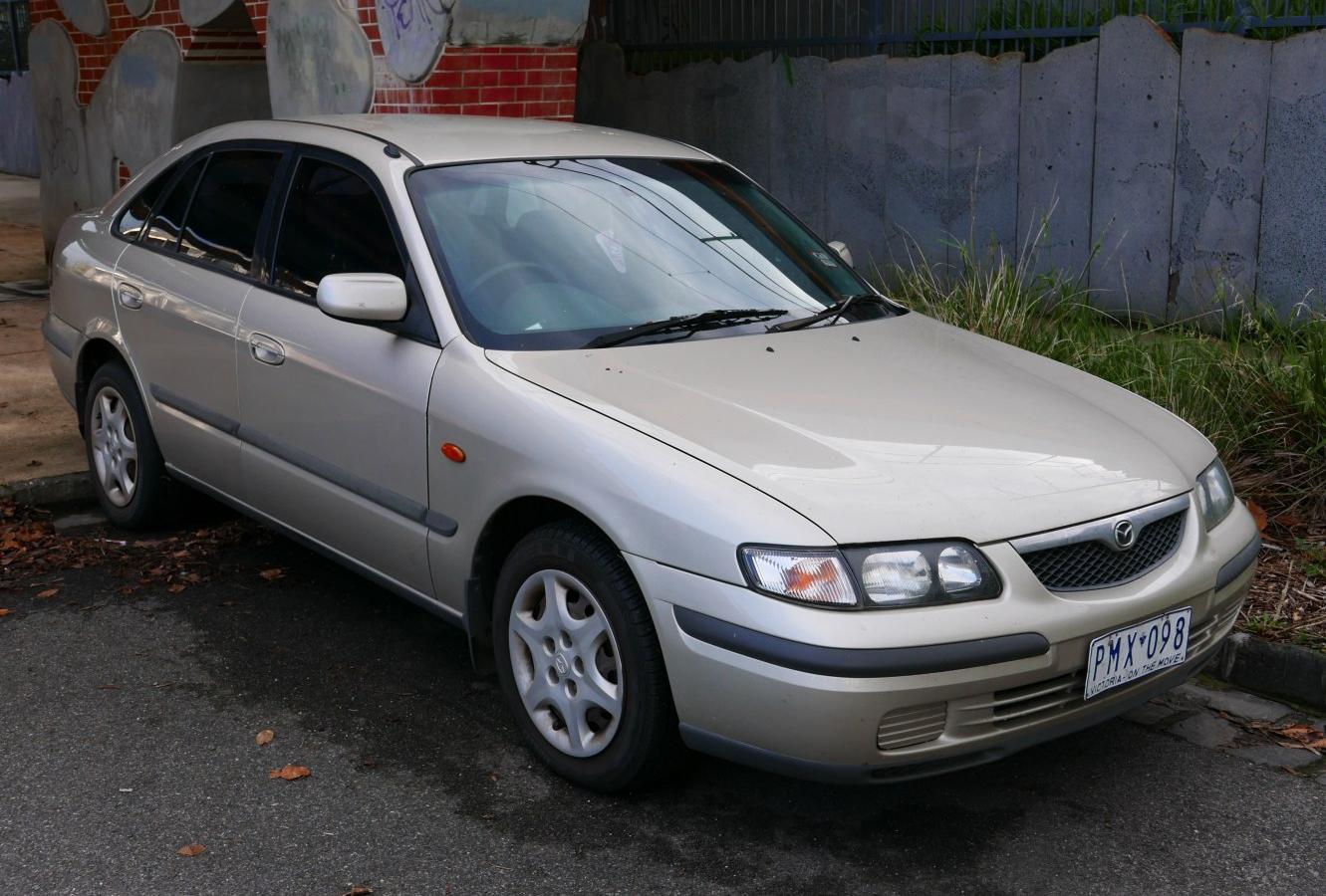 Mazda 626 V Hatchback (GF)