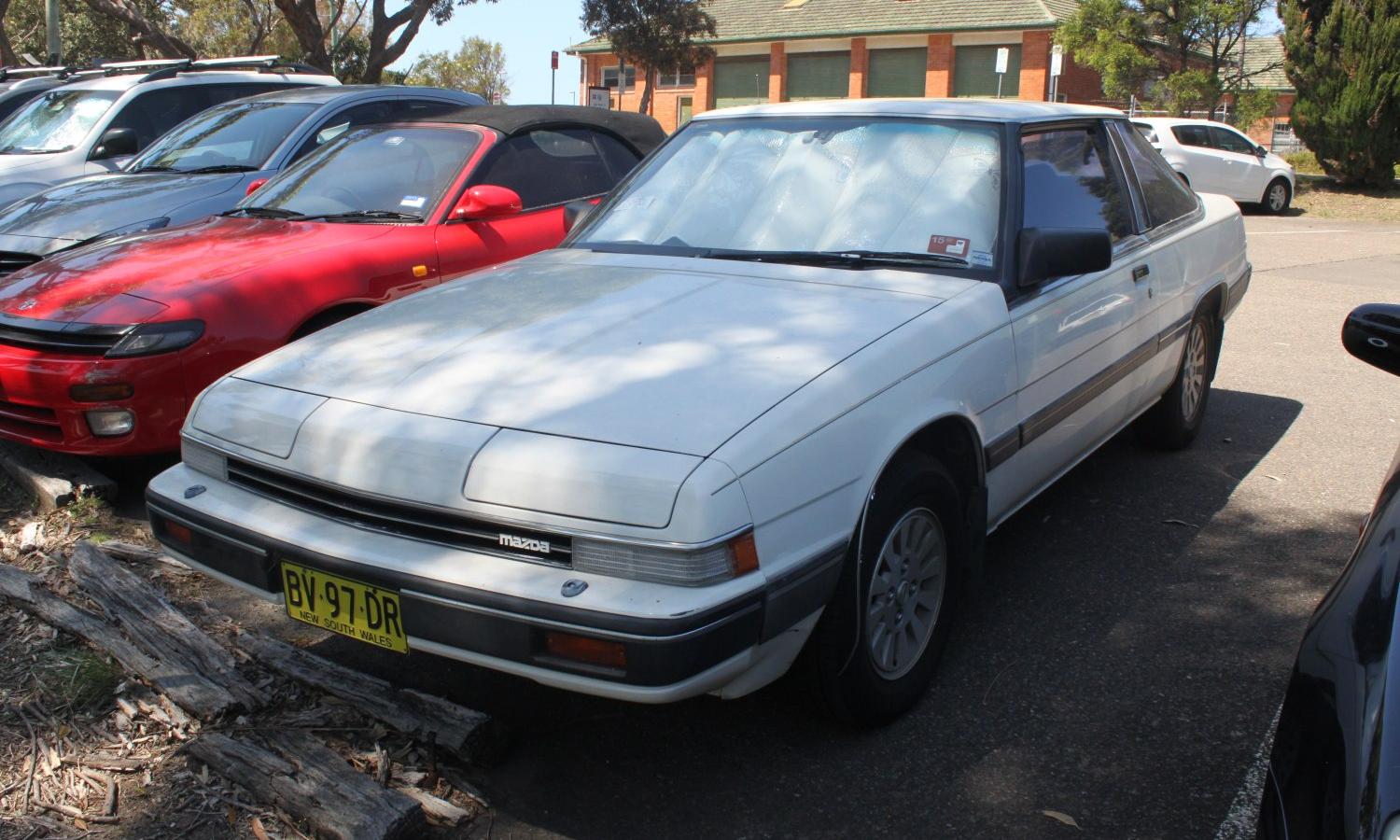 Mazda 929 II Coupe (HB)