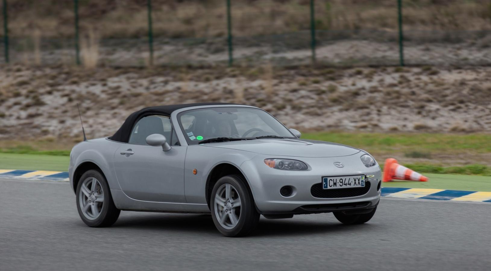 Mazda MX-5 III (NC)