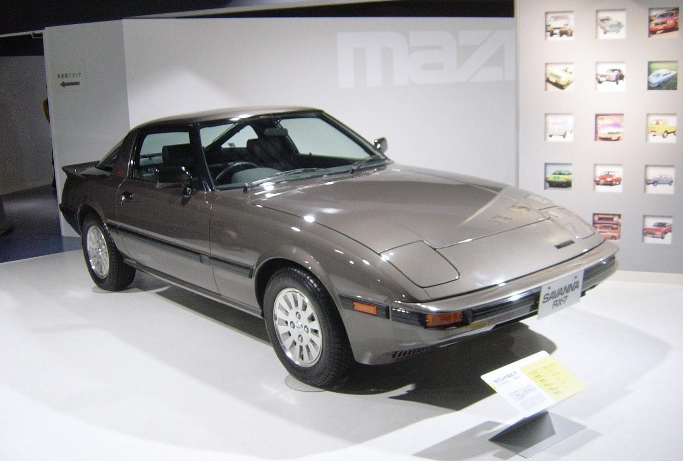 Mazda RX 7 I (SA)