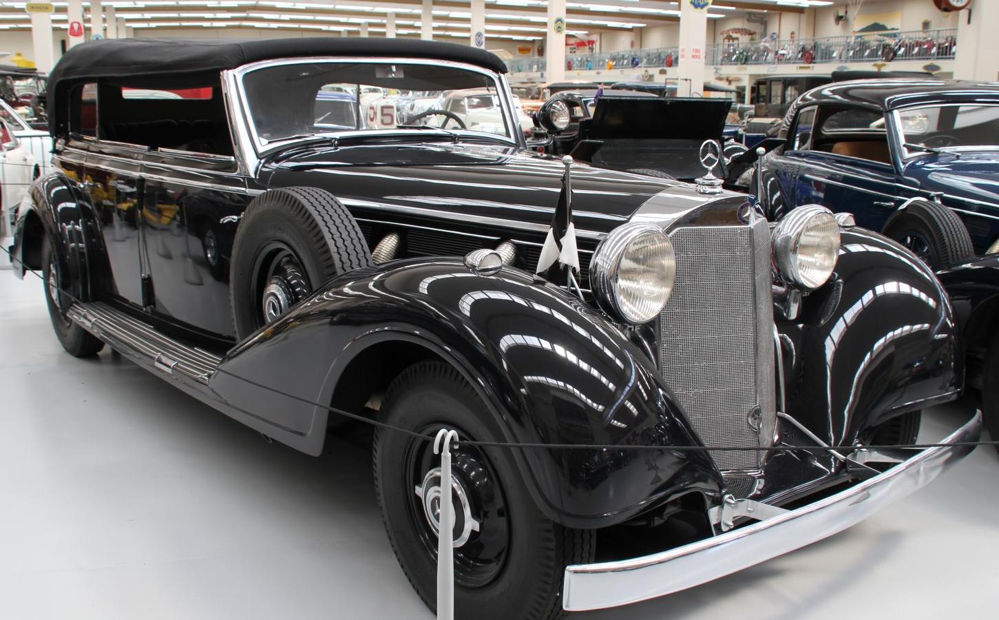 Mercedes-Benz 770 Cabriolet (W150)
