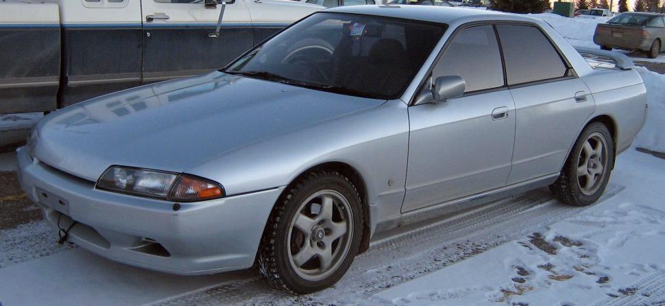 Nissan Skyline VIII (R32)