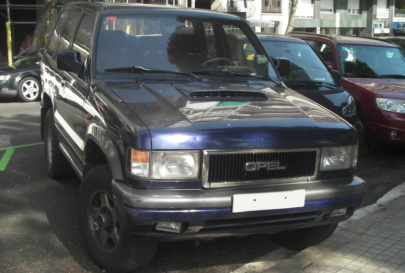 Opel Monterey