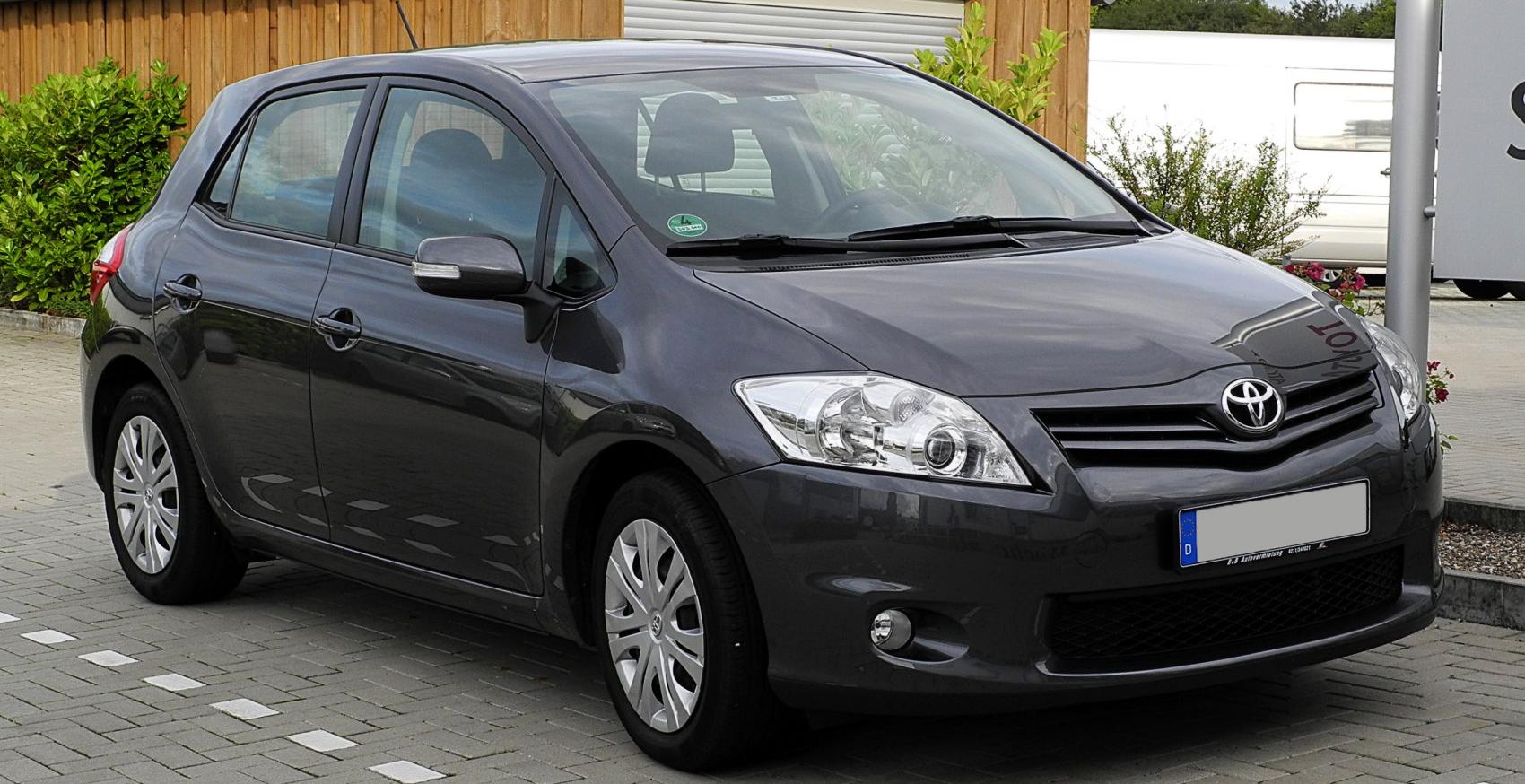 Toyota Auris (facelift 2010)